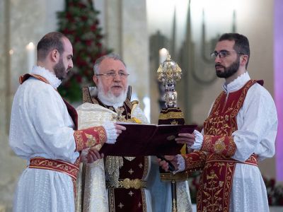 «Հարությունը այնտեղ է, որտեղ տերունավանդ սերն է հաղթանակում»․ Ամենայն Հայոց Կաթողիկոս