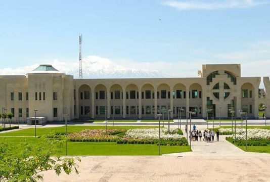 Библиотека-матенадаран «Ваче и Тамар Манукян» (2012 г.)