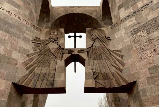 “St. Gregory the Illuminator” gate (2001)