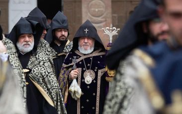 Կատարվեց հոգեհանգստյան կարգ համայնավար  բռնապետության զոհ դարձած հոգևորականների համար