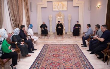 Ամենայն Հայոց Կաթողիկոսն ընդունեց Ղրիմի Հանրապետության պատվիրակությանը