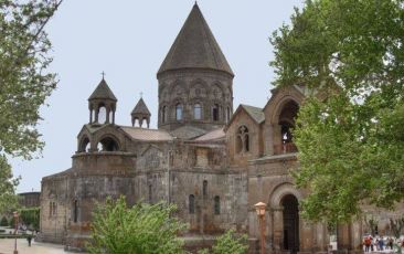 Կորյուն աբեղա Առաքելյանի դավանաբանական և կանոնական խախտումներն ու շեղումները