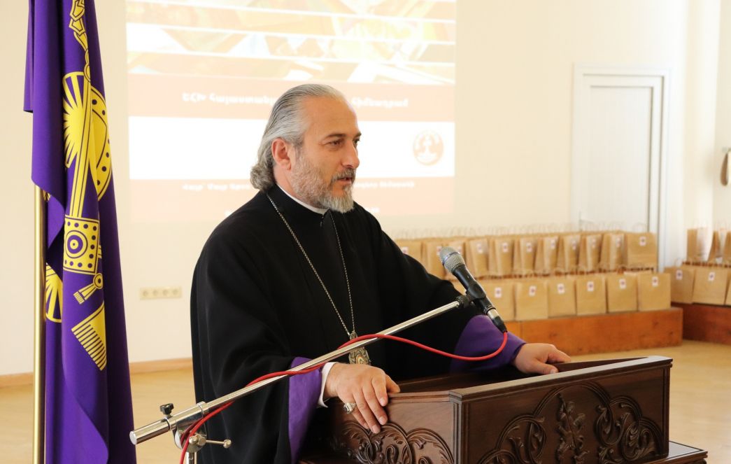 ԵՀԽ հայաստանյան Կլոր սեղան հիմնադրամն ամփոփեց «Աշխարհն իմ պատուհանից» նկարչական մրցույթի արդյունքները