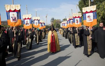 Blessing Service for Military Cross-Banners offered in the Mother See