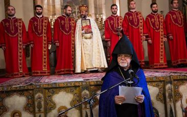 Prayer for Peace in the Mother Cathedral