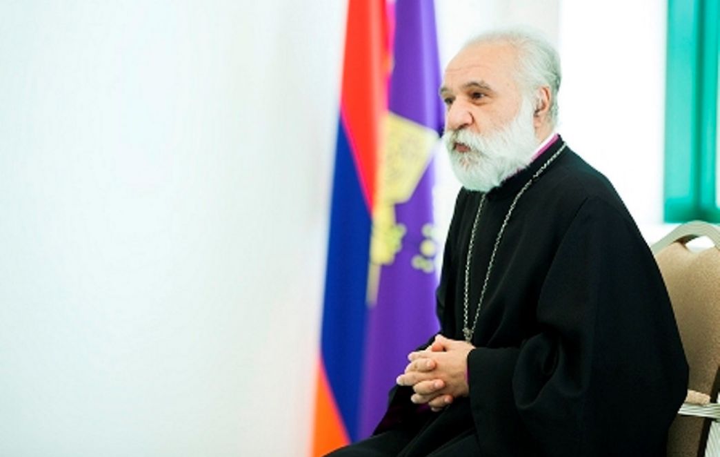 Winners of the 2016 Mathematics and Language Competition Visited Mother See