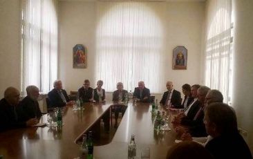 Մայր Աթոռ Սուրբ Էջմիածին այցելեցին, Կարդինալ Հյոֆներ» միության անդամները