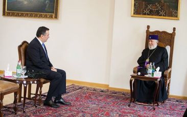 Ամենայն Հայոց Կաթողիկոսն ընդունեց  ՀՀ Մշակույթի նորանշանակ նախարարին