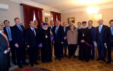 Ամենայն Հայոց Կաթողիկոսը հանդիպում ունեցավ  ՀՀ-ում հավատարմագրված դեսպանների հետ