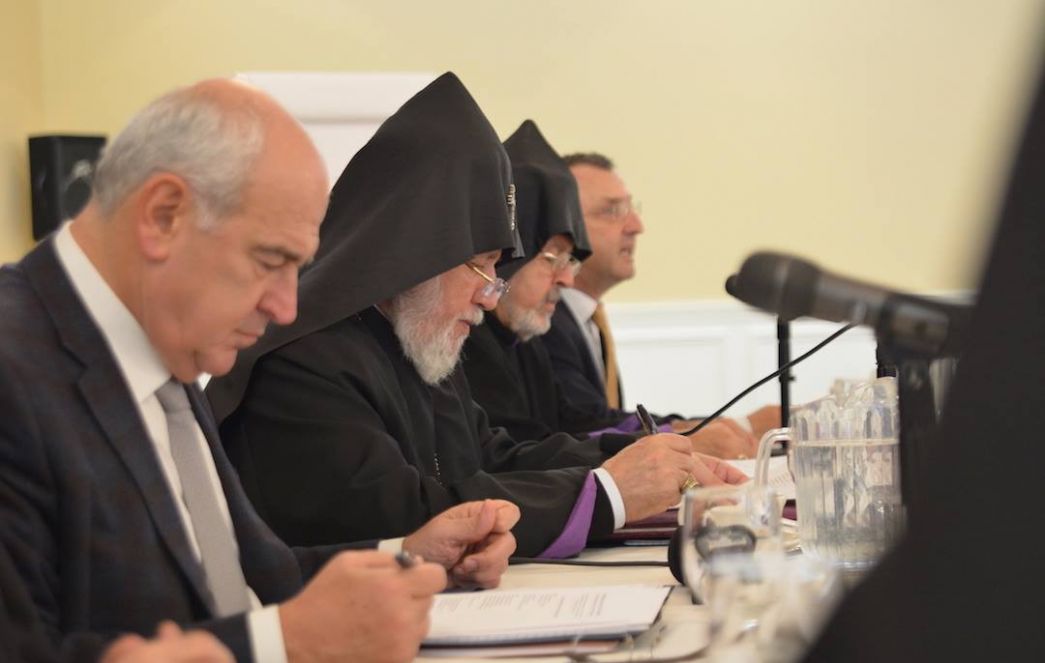 Նյու Յորքում սկսվեց  Հայ Եկեղեցու եկեղեցական կառույցների և ՀԲԸՄ միացյալ ժողովը