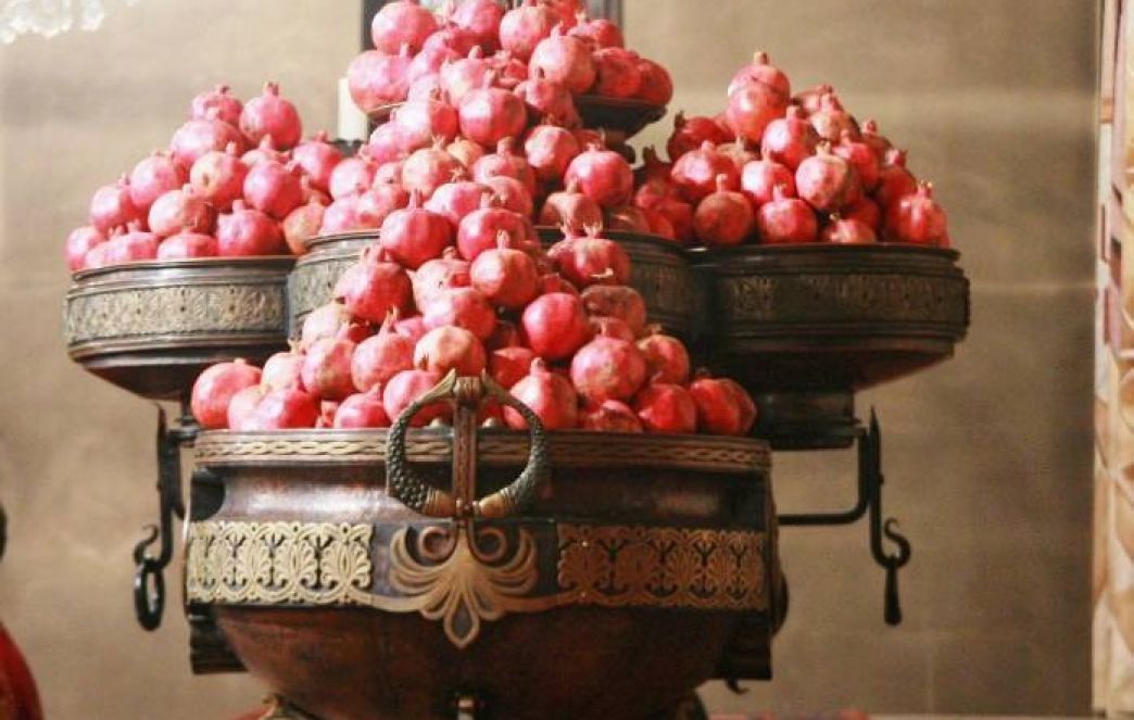 Prayer of Thanks and Pomegranate Blessing