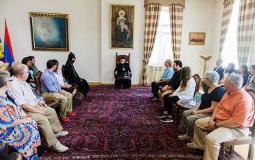 Catholicos of All Armenians Receives Pilgrims from Massachusetts