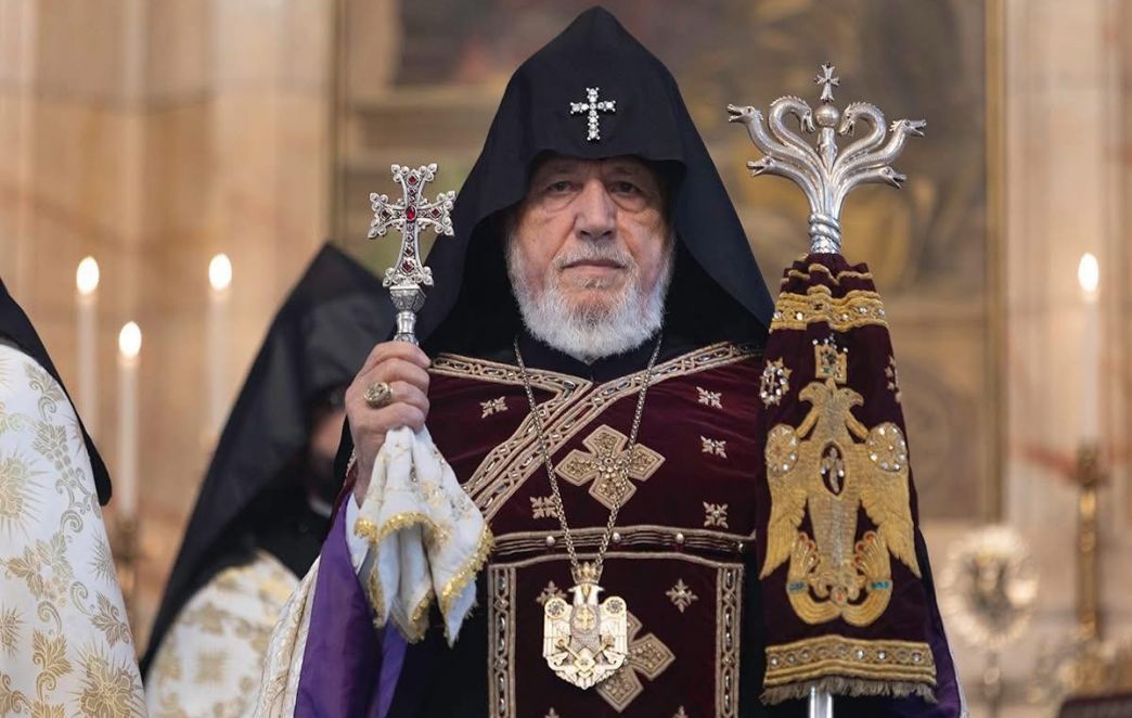 Catholicos of All Armenians Departes for the Vatican