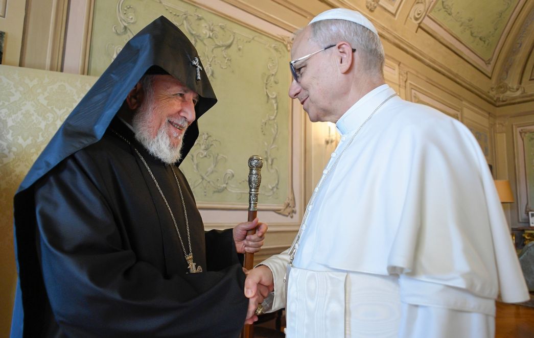 Catholicos of All Armenians Meets His Holiness the Pope
