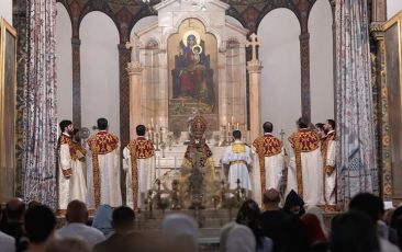 Սուրբ Պատարագին Ամենայն Հայոց Կաթողիկոսի  և թեմակալ առաջնորդի անունների զեղչման  հակականոնականության մասին