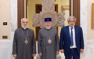 Ամենայն Հայոց Կաթողիկոսն ընդունեց Ռոբերտ Ամստերդամին