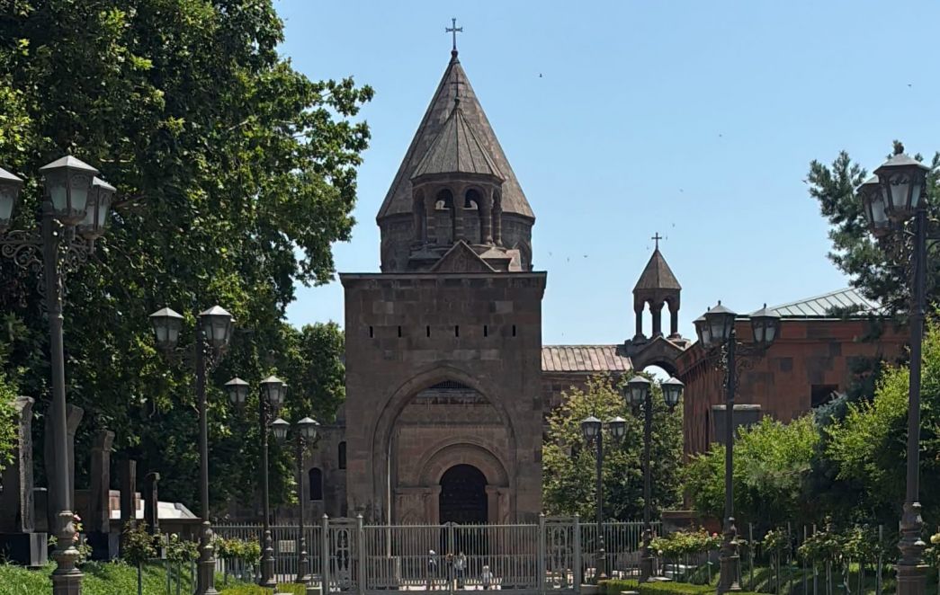 Հայաստանյայց Առաքելական Սուրբ Եկեղեցին տոնախմբելու է Սուրբ Թադեոս առաքյալի և Սուրբ Սանդուխտ կույսի հիշատակը