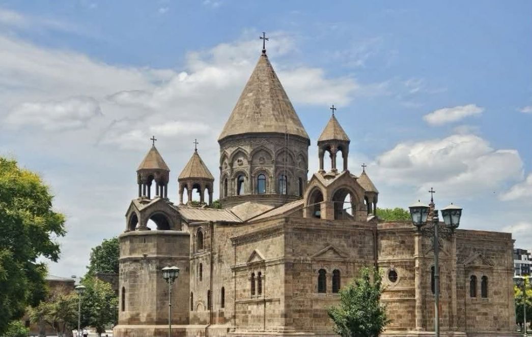 ՀԱՅՏԱՐԱՐՈՒԹՅՈՒՆ