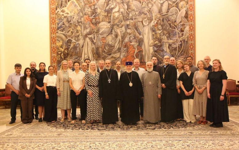 Catholicos of All Armenians Receives Participants of the International Conference “The Land of Noah: Christianity after Postmodernism”
