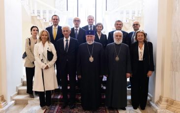 Ամենայն Հայոց Կաթողիկոսն ընդունեց  «Գալուստ Գյուլբենկյան» հիմնադրամի պատվիրակությանը