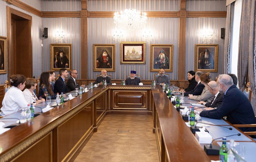 Ամենայն Հայոց Կաթողիկոսն ընդունեց «Save Armenia» կազմակերպության պատվիրակությանը