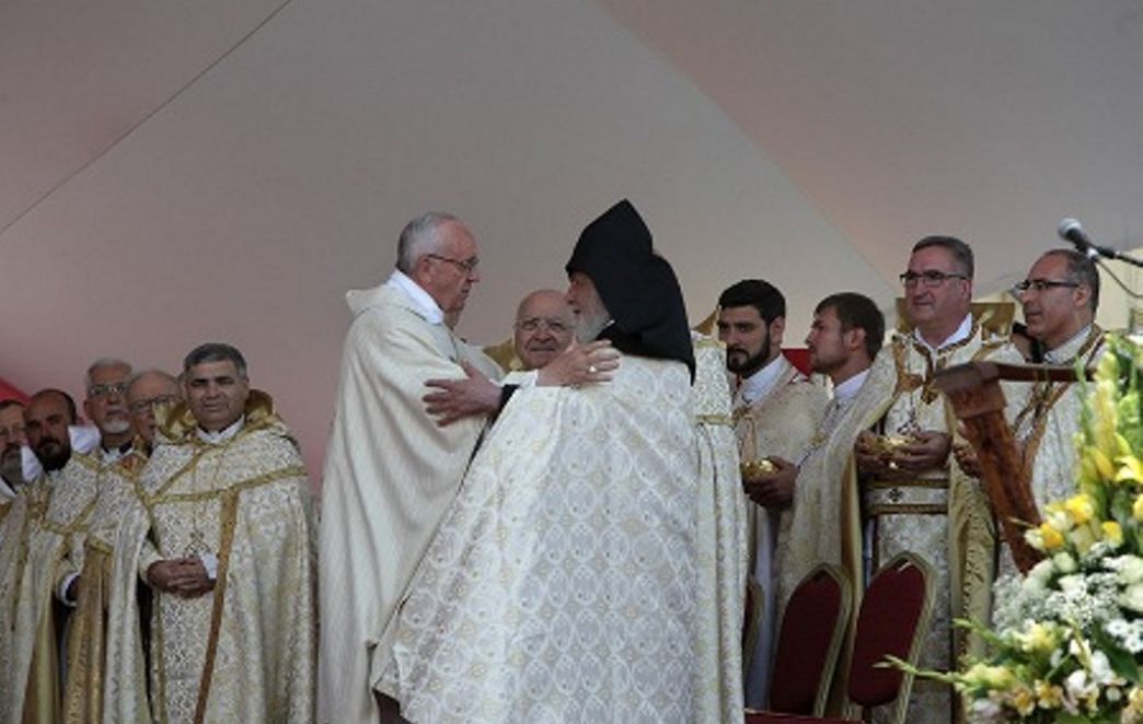 Catholicos of All Armenians and Pope of the Roman Catholic Church Visit Gyumri