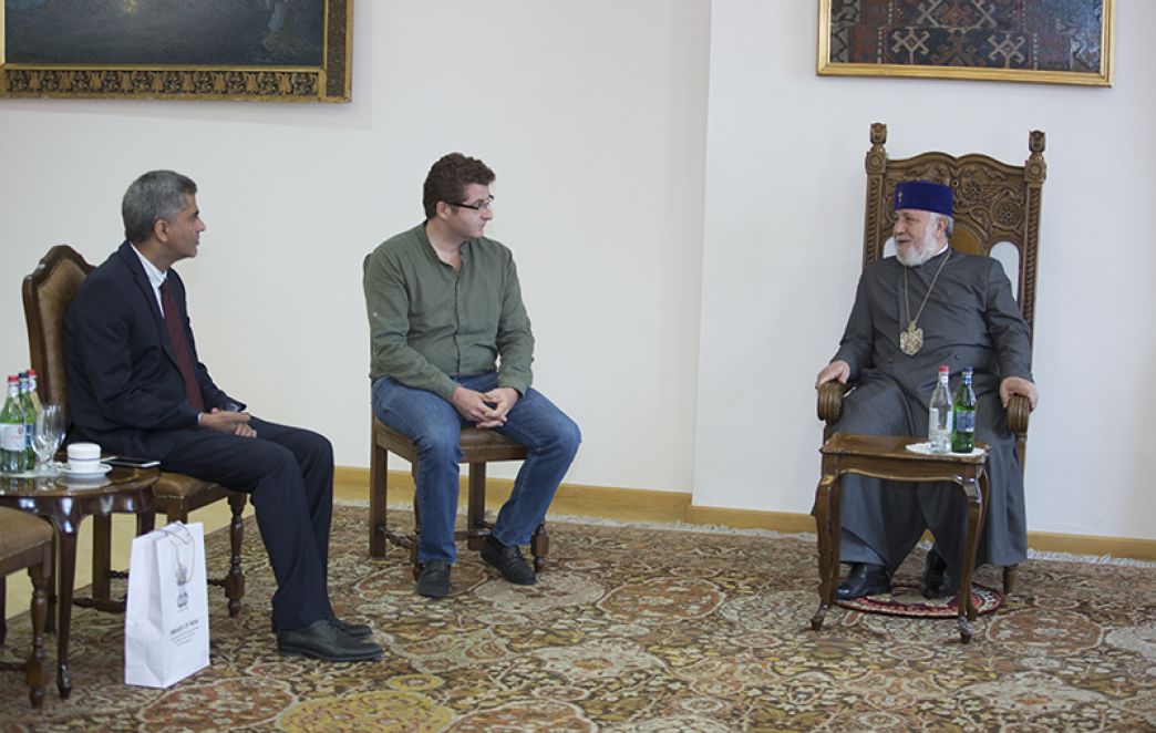Armenian Pontiff Receives Ambassador of India