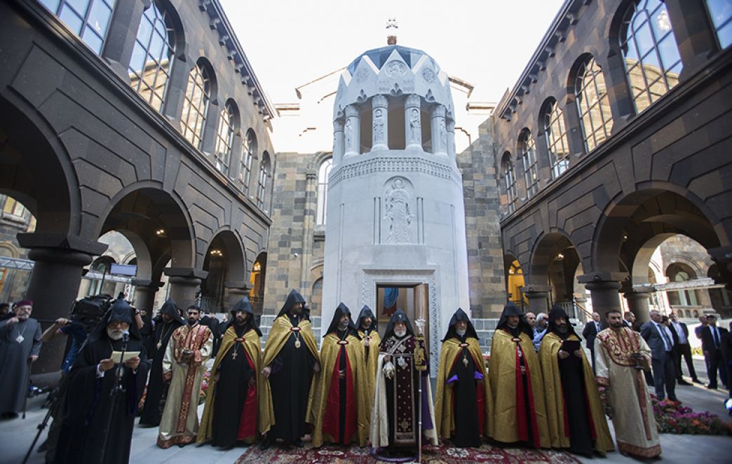 Opening Ceremony of the Renovated Pontifical Residence, Newly-Built Chapel of the Holy Patriarchs and Events Auditorium