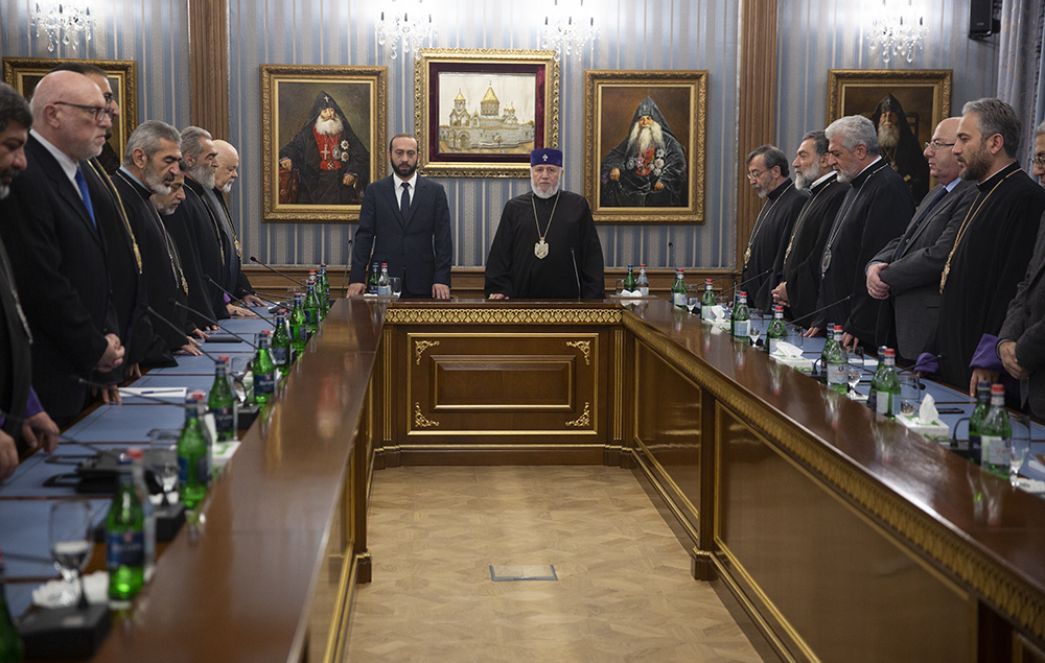 President of the National Assembly of RA visited the Mother See of Holy Etchmiadzin