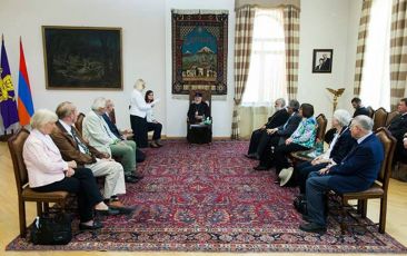 Catholic Pilgrims Visit the Mother See of Holy Etchmiadzin