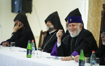 Annual Clergy Conference Held in Mother See
