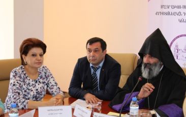 Christian Education Center Hosts Round Table Discussion on Children’s Issues