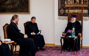 Ամենայն Հայոց Կաթողիկոսն ընդունեց Ս. Վլադիմիր Ուղղափառ ճեմարանի տեսչին