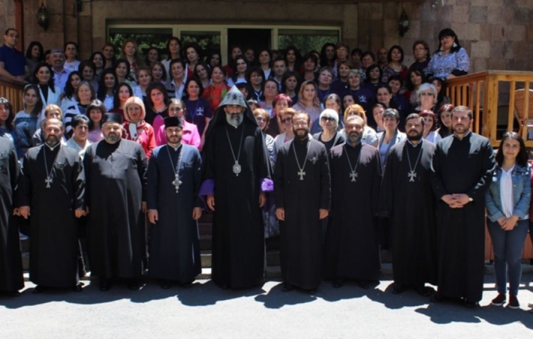 Mother See Sunday School Teachers Conference