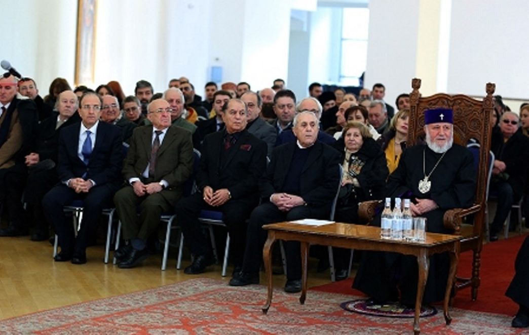 Մայր Աթոռ Սուրբ Էջմիածնում տեղի ունեցավ շքանշանների հանձնման արարողություն