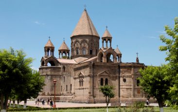 Կարգալույծ է հռչակվել Տ. Լևոն աբեղա Գուլյանը