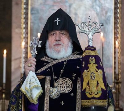 Requiem Service in Memory of the Brave Sons Martyred in the 44-Day War