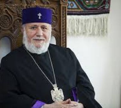 Congratulates Hovhannes Chekidjian on the Occasion of his 90th Anniversary