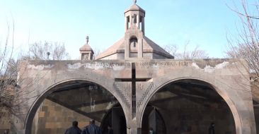 Today is Great Tuesday.  Commemoration of  the 5 Foolish and 5 Wise virgins