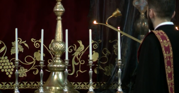 Holy Thursday: Khavaroom (Betrayal) Service in the St. Gayane Church