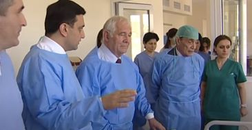 Leonid Roshal Visits the Izmirlyan St. Nersess the Great -- Hospital and Research Center