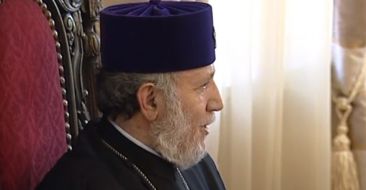 HH Karekin II receives members of the community of the village Mrgashat