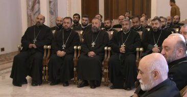 The Catholicos of All Armenians received the priests participating in the Clergy Training Course