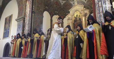 Mother See of Holy Etchmiadzin Hosts Blessing Ceremony for Educators