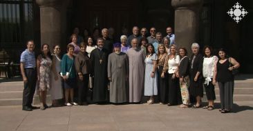 Catholicos of All Armenians Receives Pilgrims from Eastern Diocese of the Armenian Church of USA