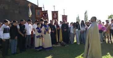 Pilgrimage to Holy Sites on Eve of Holy Cross Feast in Aragatsotn Diocese