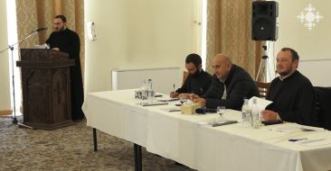 Գևորգյան հոգևոր ճեմարանի սաները պաշտպանել են մագիստրոսական ավարտաճառերը