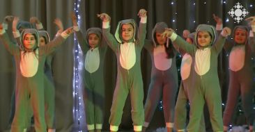 По случаю Нового года воспитанники Аштаракского юношеского центра «Айордеац» выступили с праздничной программой