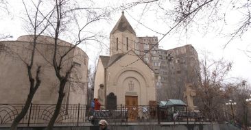 Նորքի Սուրբ Աստվածածին եկեղեցու հոգևոր կյանքը խաթարված է