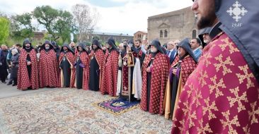 Մայր Աթոռում կատարվել է Հայոց Ցեղասպանության Սուրբ Նահատակների բարեխոսության կարգ